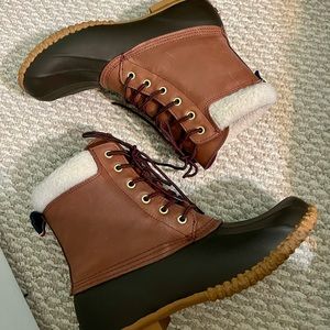 Tommy Hilfiger Duck Boots with Sherpa